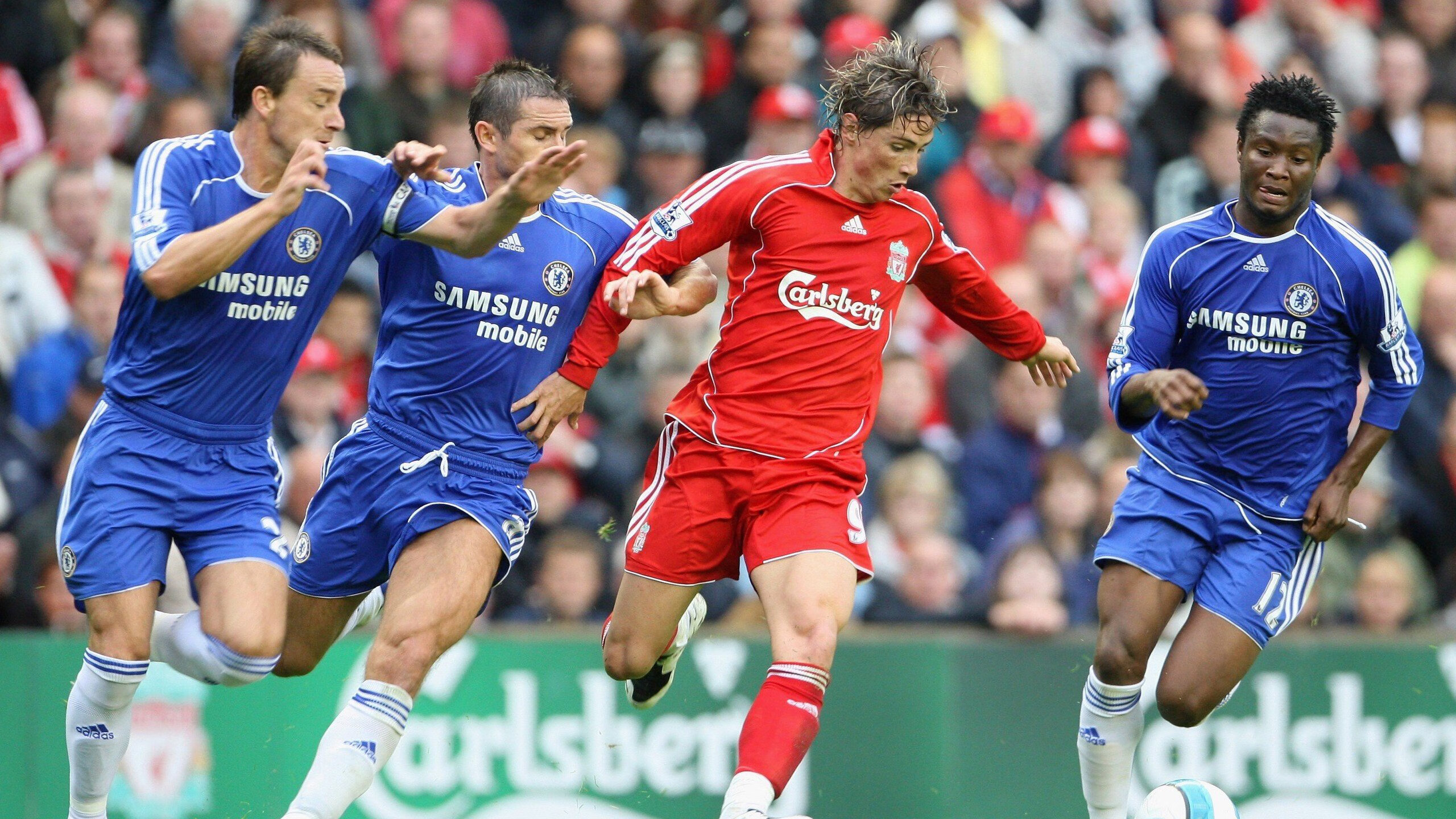 开云体育官方网入口-意甲经典瞬间：激情拼抢与高水平控球的完美结合